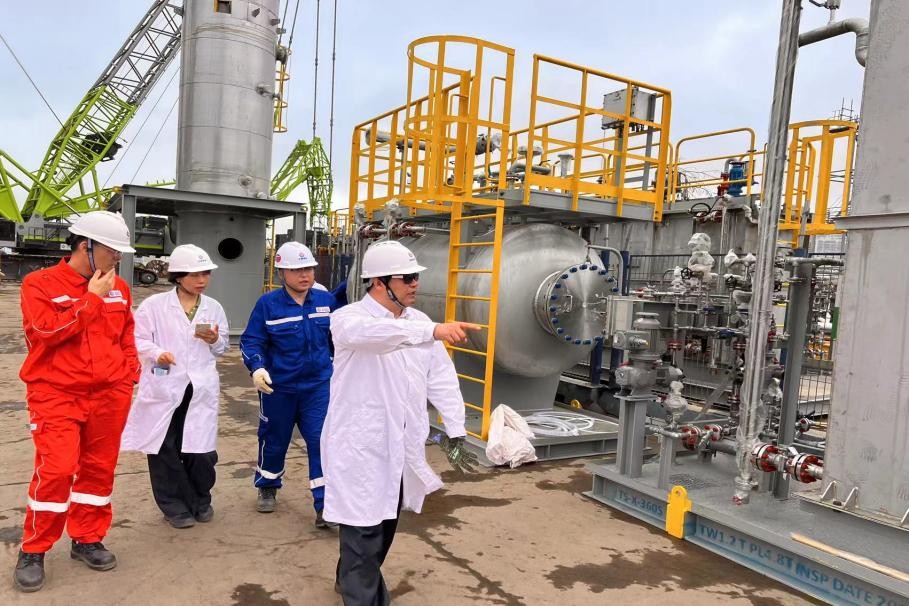 锚定“安全、高质量、高效”涠洲5-3油田开发项目早日投产目标